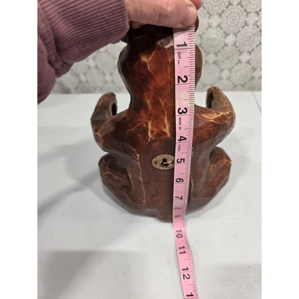Rustic Hand Carved‎ Wooden Bear Figurine Woodland Animal Toilet Paper Holder - Picture 10 of 11